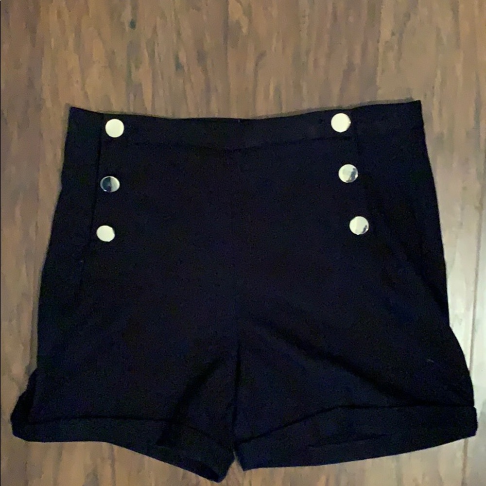 H&M high waisted navy shorts